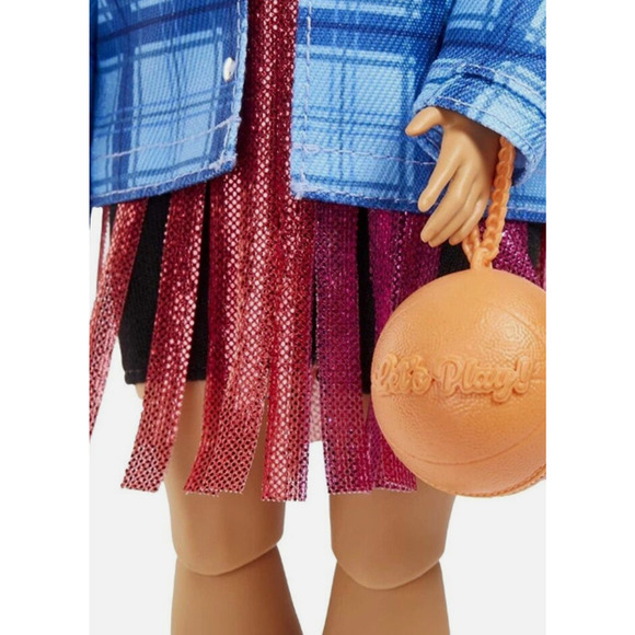 Barbie Extra Doll # 13 Basketball Jersey Dress Flannel Shirt and Pet NWT - Picture 8 of 9
